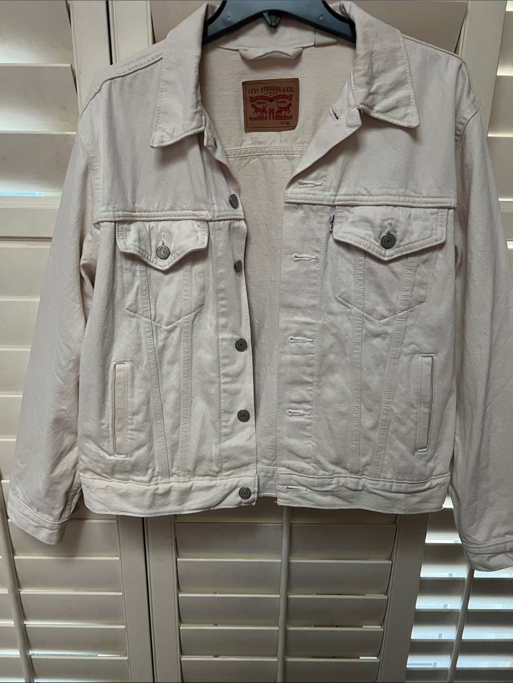 Levi's Women's Cream Off-White Denim Trucker Jacket